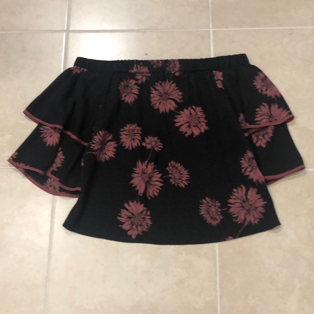 Vince Camuto off the shoulder peasant blouse